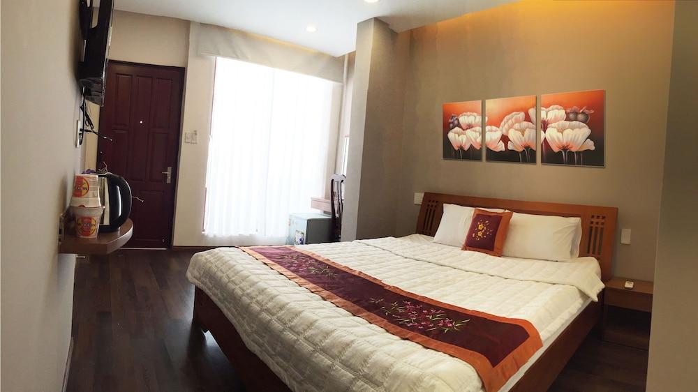 Quan Quan Hotel Da Nang Exterior foto